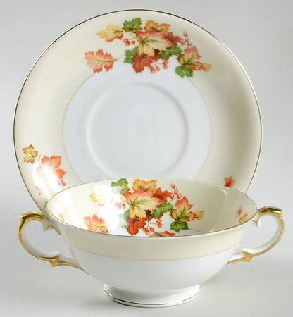 MEI117 (F & B JAPAN) Footed Cream Soup Bowl & Saucer Set