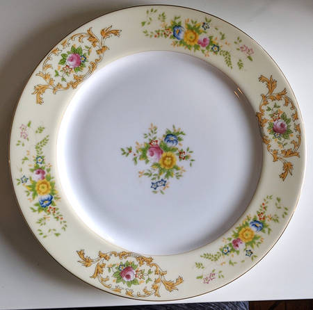 MEI12 Dinner Plate