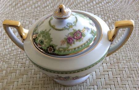 MEI124 Sugar Bowl & Lid