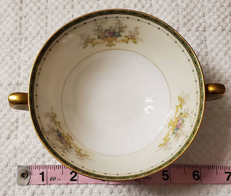 Dorothy Footed Cream Soup Bowl