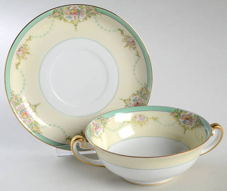 N1299 Footed Cream Soup Bowl & Saucer Set