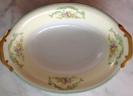 MEI172 11" Oval Vegetable Bowl
