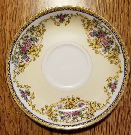 MEI182 Saucer