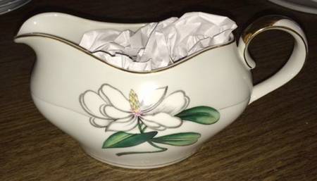 MEI206 Gravy Boat