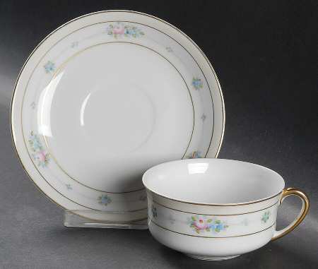 MEI208 Flat Cup & Saucer Set