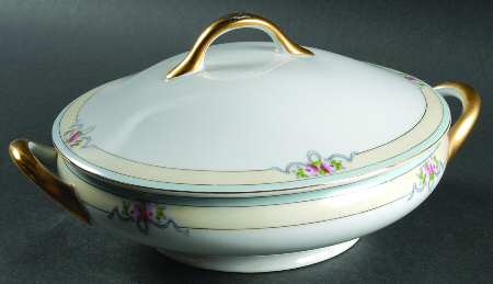 MEI222 Round Covered Vegetable by Meito
