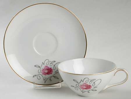 MEI231 Flat Cup & Saucer Set