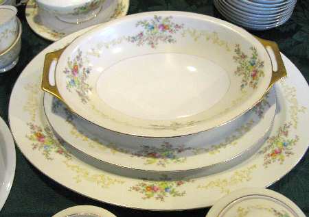 MEI272 9" Oval Vegetable Bowl