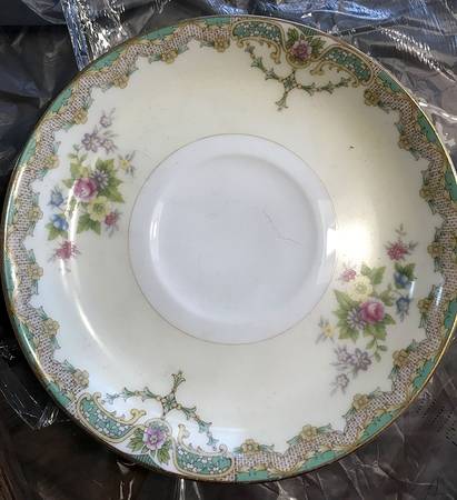 MEI323 Saucer