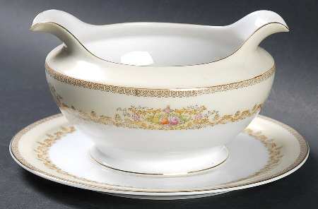 MEI33 Gravy Boat with Attached Underplate