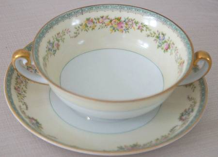 MEI339 Footed Cream Soup Bowl & Saucer Set