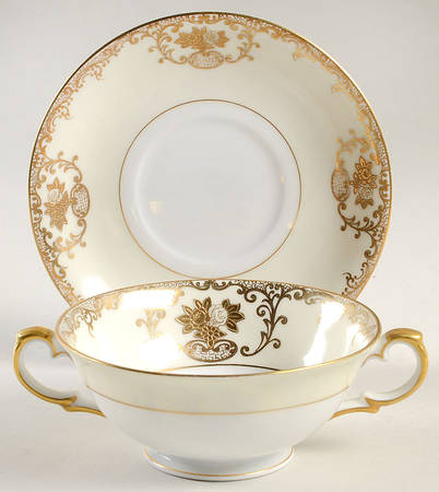MEI371 Footed Cream Soup Bowl & Saucer Set