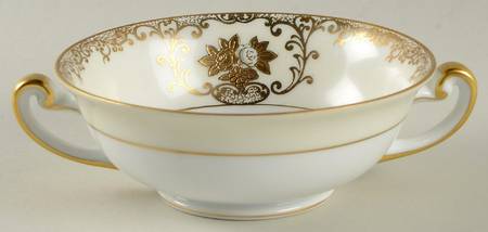 MEI371 Footed Cream Soup Bowl