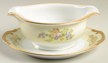 MEI40 Gravy Boat with Attached Underplate