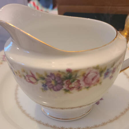 MEI269 Creamer