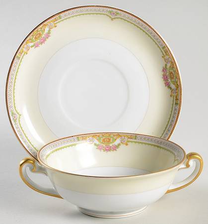 MEI445 Footed Cream Soup Bowl & Saucer Set
