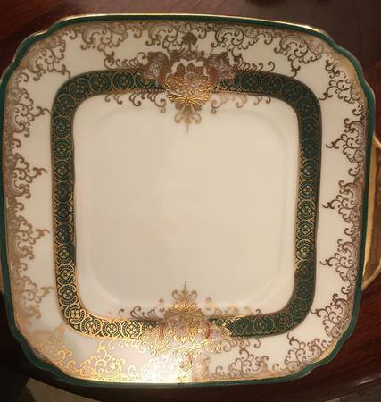 MEI454 Handled Cake Plate