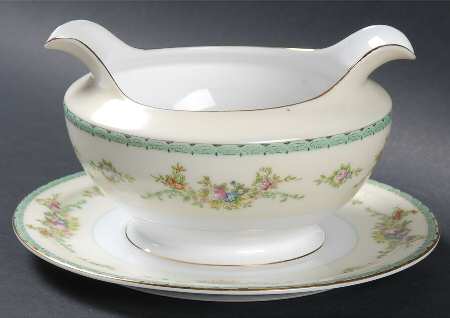 MEI59 Gravy Boat with Attached Underplate by Meito