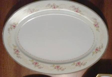 MEI6 14" Oval Serving Platter