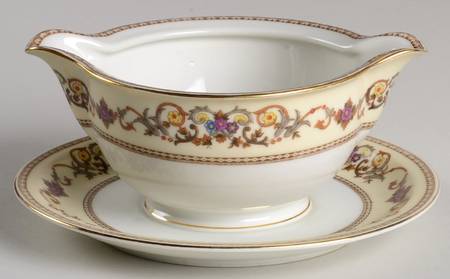 Ceremonial Gravy Boat with Attached Underplate