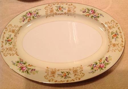 MEI86 14" Oval Serving Platter