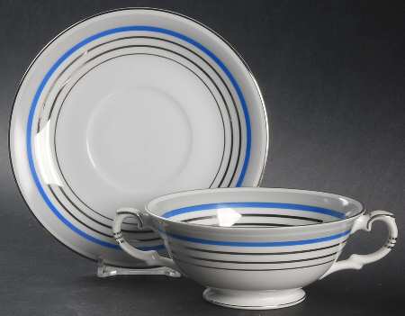 MEI88 Footed Cream Soup Bowl & Saucer Set