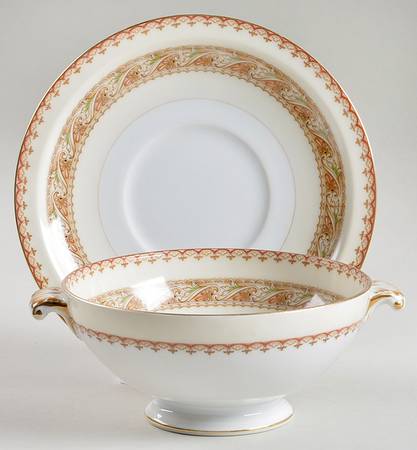 MEI93 (Gold Trim) Footed Cream Soup Bowl & Saucer Set