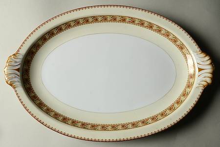 MEI93 (Gold Trim) 17" Oval Serving Platter
