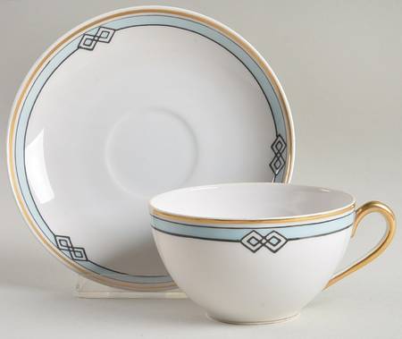Melbourne Flat Cup & Saucer Set