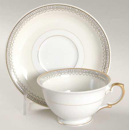 Minerva Footed Cup & Saucer Set