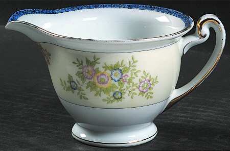 Montrose Creamer