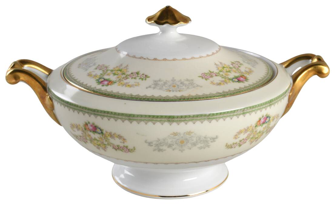 Murel Muriel (Multicolor Floral) Round Covered Vegetable