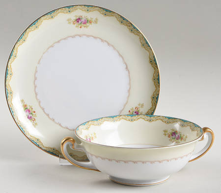 N1916 Footed Cream Soup Bowl & Saucer Set
