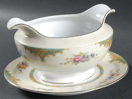 Niles Gravy Boat with Attached Underplate