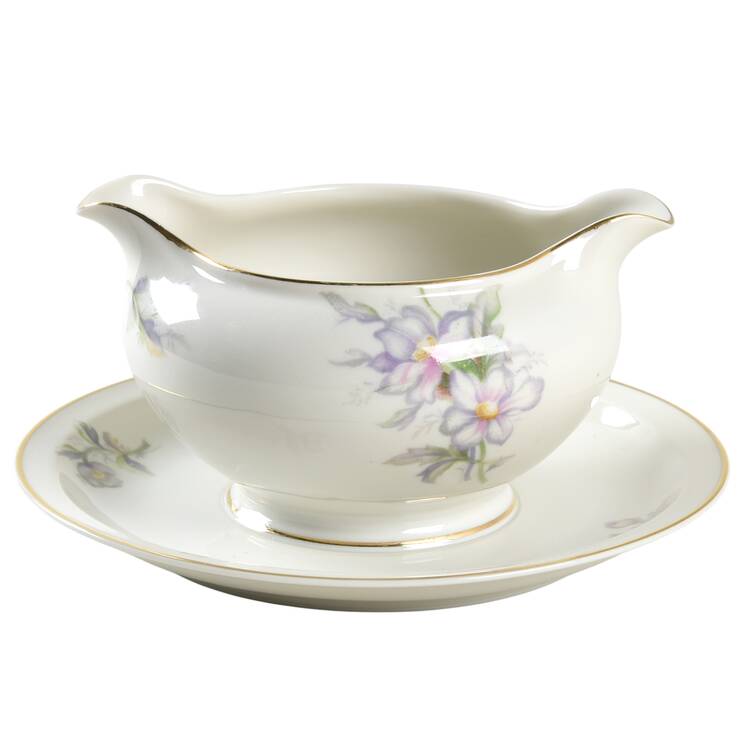 Pastelle Orleans Gravy Boat with Attached Underplate