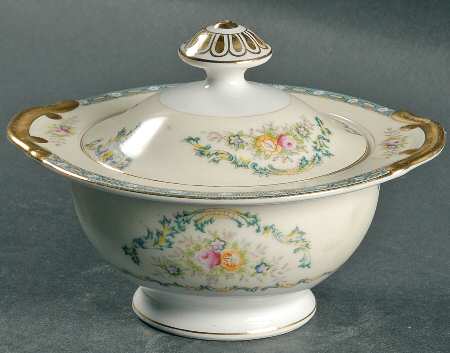 Rochambeau Sugar Bowl & Lid