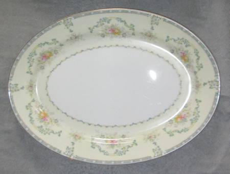 Rochambeau 14" Oval Serving Platter