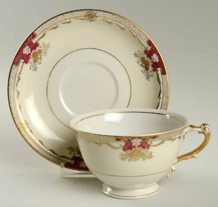 Savona (Empire Shape) Footed Cup & Saucer Set