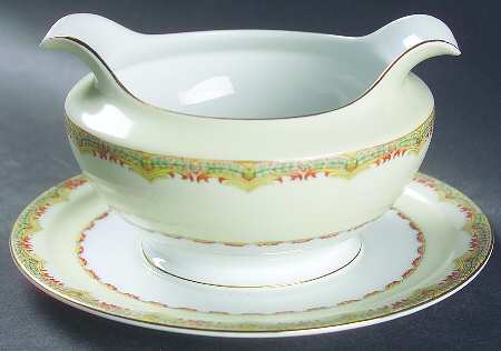 Seville Gravy Boat with Attached Underplate