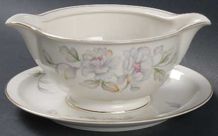Spring Time Gravy Boat with Attached Underplate by Meito