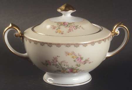 Suffolk Sugar Bowl & Lid