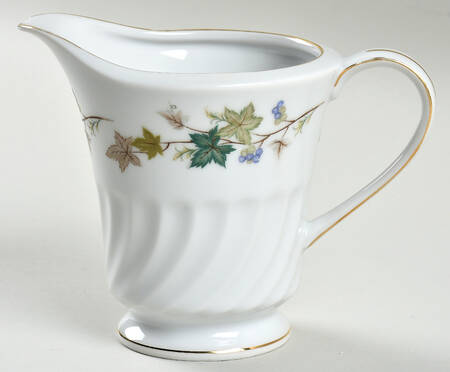Surrey Creamer