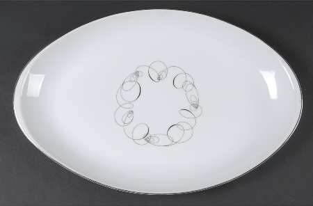 Tempo 16" Oval Serving Platter