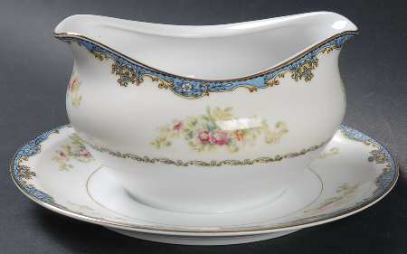 Thames Gravy Boat with Attached Underplate