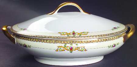 Toledo Oval Covered Vegetable