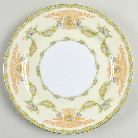 Trianon Luncheon Plate