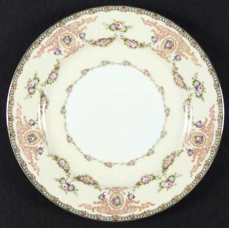 Trianon Dinner Plate