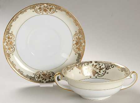 V1849 Footed Cream Soup Bowl & Saucer Set
