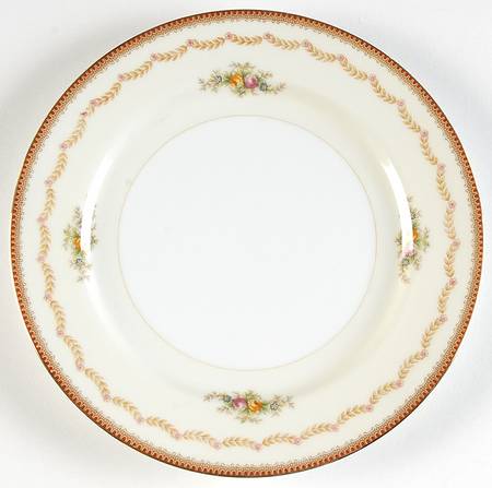 V1881 Salad Plate