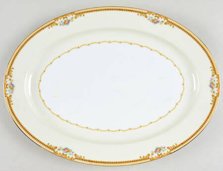 V2026 16" Oval Serving Platter